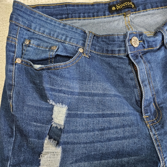 Diverso Jean Shorts Size 16W Plus Size Medium Wash Denim - Picture 5 of 16